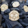 Porte-clés d'un casque de pompier F1 en bois personnalisable au prénom du sapeur-pompier