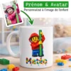 Mug style Lego personnalisé à partir d’une photo avec avatar enfant et prénom en briques colorées