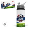 Gourde football personnalisée avec le prénom Lucas, un ballon et un terrain de foot