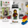 Gourde Lego personnalisée avec la photo d’un enfant transformée en figurine et son prénom en briques colorées